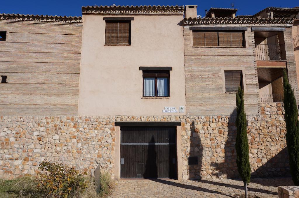 Casa Rural Os Arregueses Alquezar Ngoại thất bức ảnh