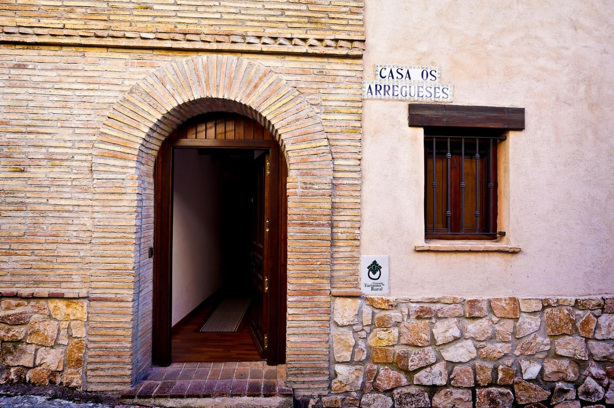 Casa Rural Os Arregueses Alquezar Ngoại thất bức ảnh