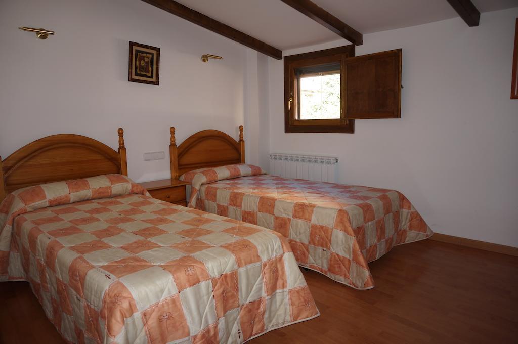 Casa Rural Os Arregueses Alquezar Ngoại thất bức ảnh
