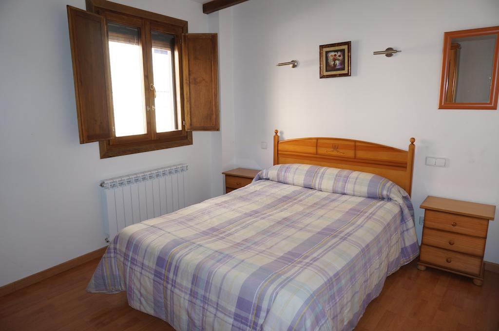 Casa Rural Os Arregueses Alquezar Ngoại thất bức ảnh