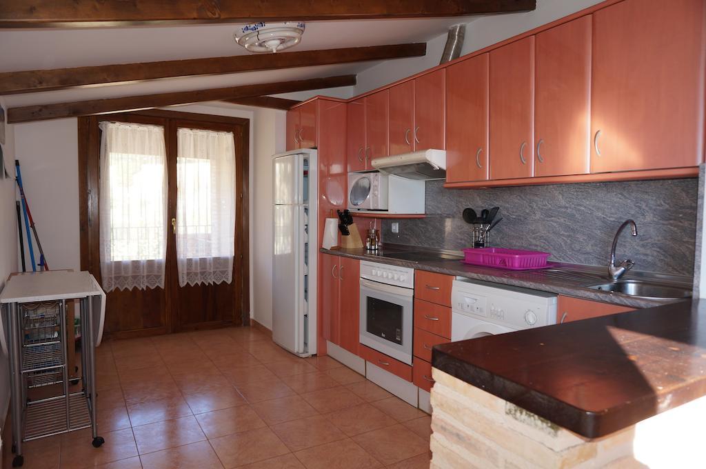 Casa Rural Os Arregueses Alquezar Ngoại thất bức ảnh